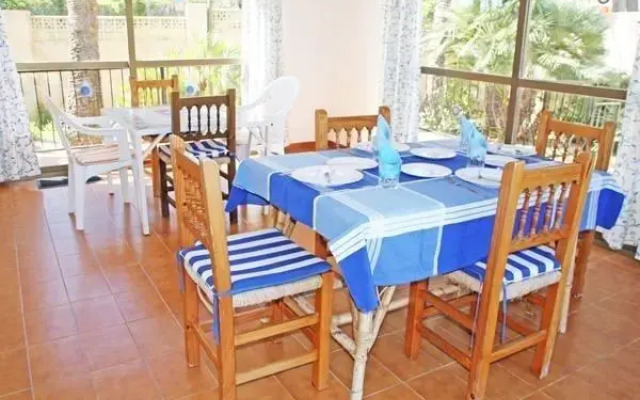 Villa Perles