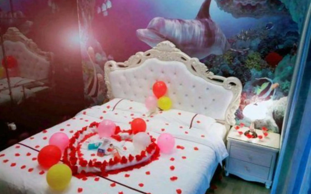 Tianqin Mushang Hotel Apartment (Huizhou Dayawan Western District Century City)