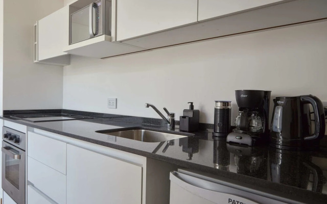 Triplex with rooftop for private use II