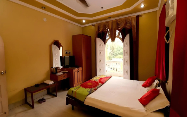 New Hotel White Palace