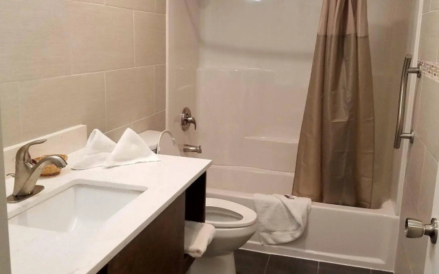 Value Inn Bellflower