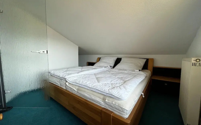 Holiday Home in Schwarzhausen Near Forest