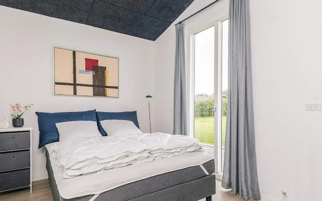6 Person Holiday Home in Lokken