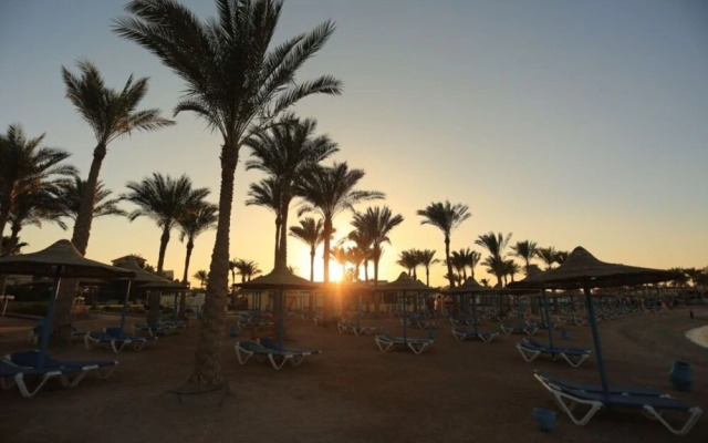 View Aqua Apartments & suites