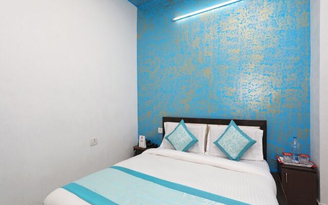 OYO 10667 Prakash Guest House