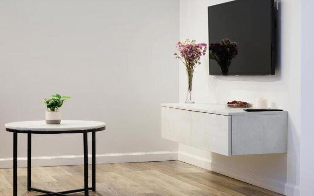 Owls Hill Apartment