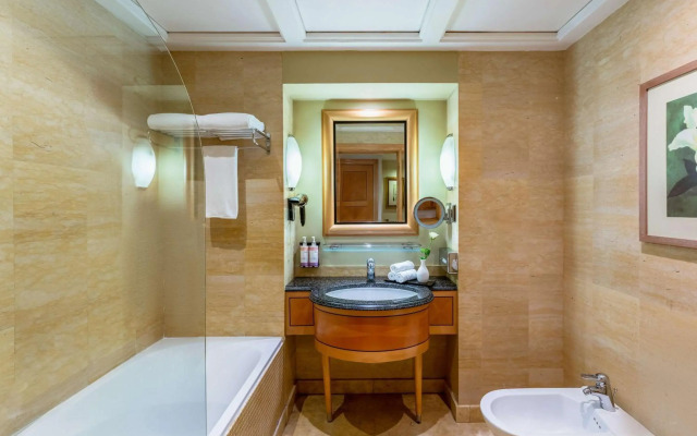 Mövenpick Hotel Doha
