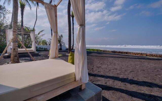 Kutus Kutus Saba Beach Villa