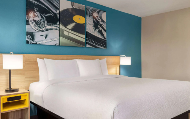 Days Inn by Wyndham Memphis at Graceland