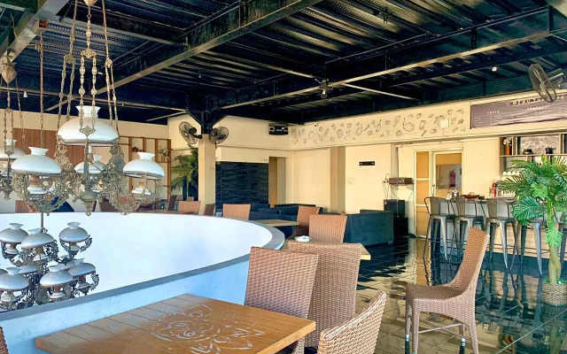 Top Malioboro Hotel