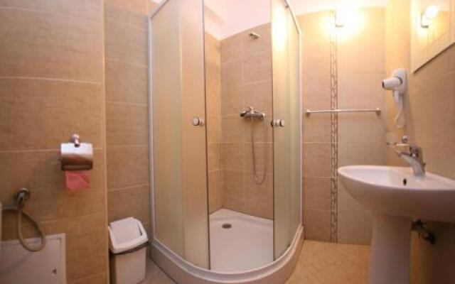 Guest house Lacul Linistit