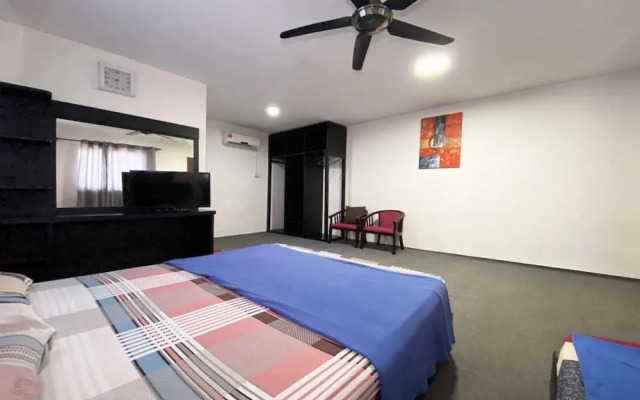 Ambong Bay Resthouse by Oyo Rooms