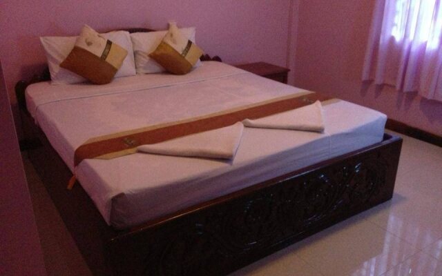 Golden Papaya Guesthouse