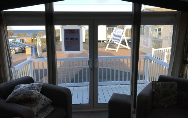 Craig Tara Deluxe Caravan Holidays