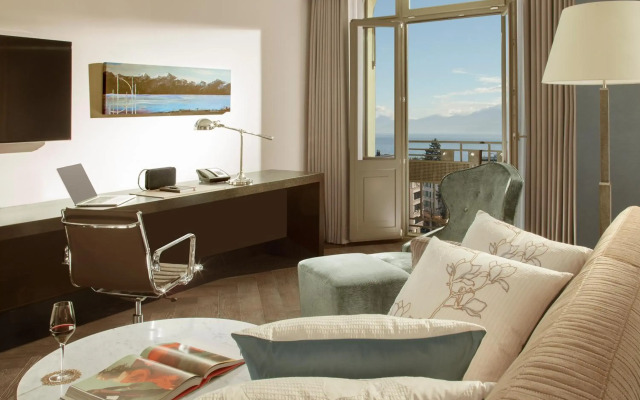 Royal Savoy Hotel & Spa