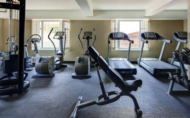 Le Méridien Boston Cambridge