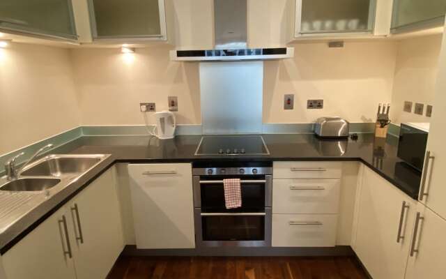 HOMMEY Apartments - Canary Wharf