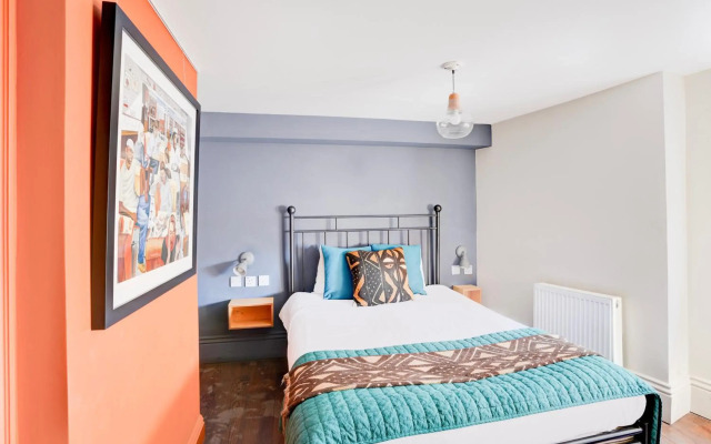 Peckham Room Hotel by Belvilla