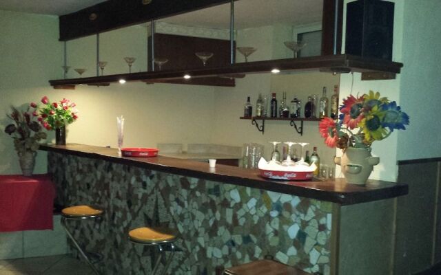 Thair Hotel