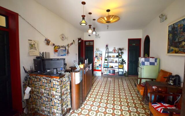 Huatian Gucuo Guesthouse