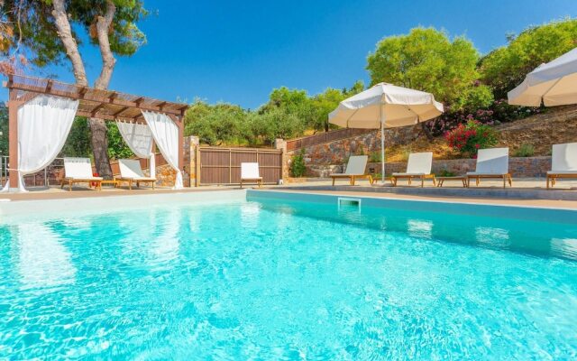 Villa Diona Large Private Pool Walk to Beach Sea Views A C Wifi - 3074