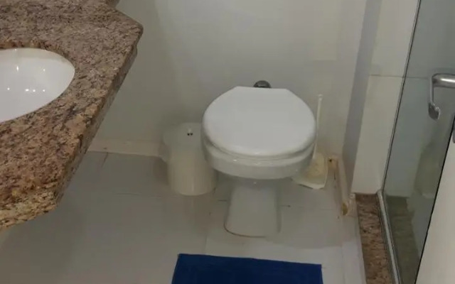 Apto Ingleses à 50mts da praia