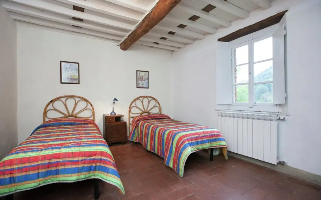 Dreamy Cottage in Trebbio With Swimming Pool