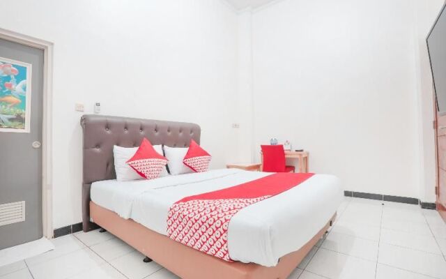 OYO 262 Ian Jk Hotel