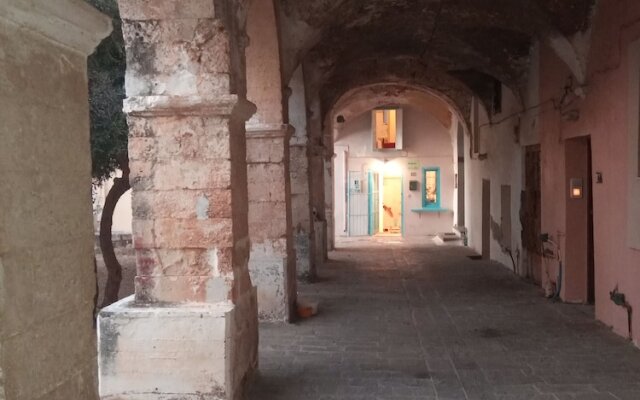 Monastery Boutique House in Old City