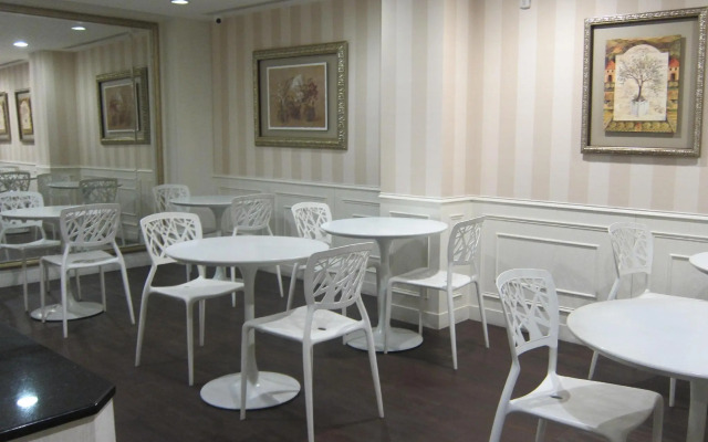 Ing Wang Hotel