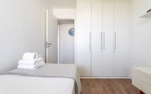 Close to the Olympic Park Well Located Sa1005