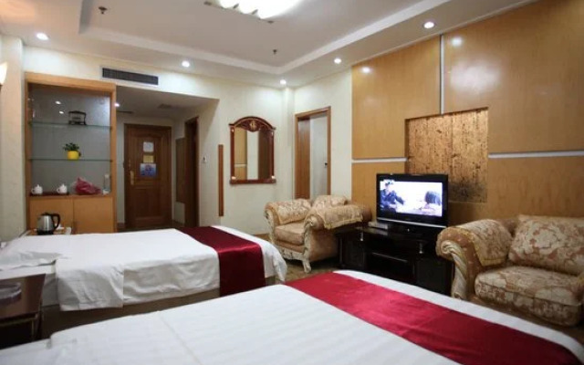 Ji Hotel (Rizhao Lighthouse Seaside Scenic Area)