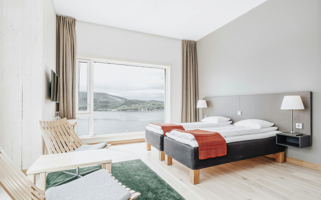 Wood Hotel by Frich's