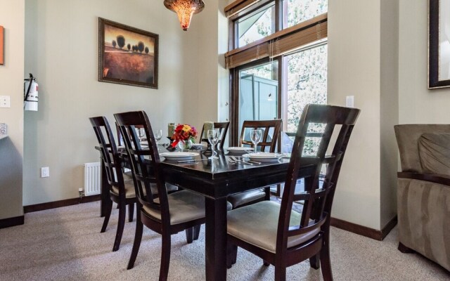 Solstice at Mammoth Lakes