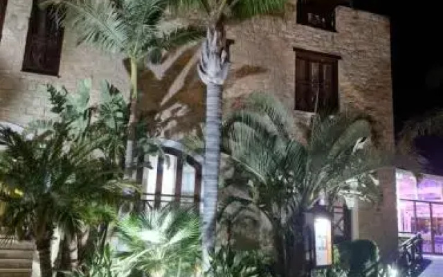 Y + P Latchi Hotel