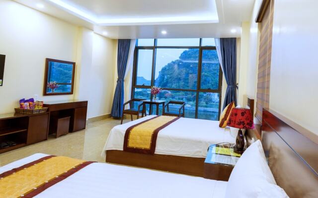 Aroma Cat Ba sea view hotel