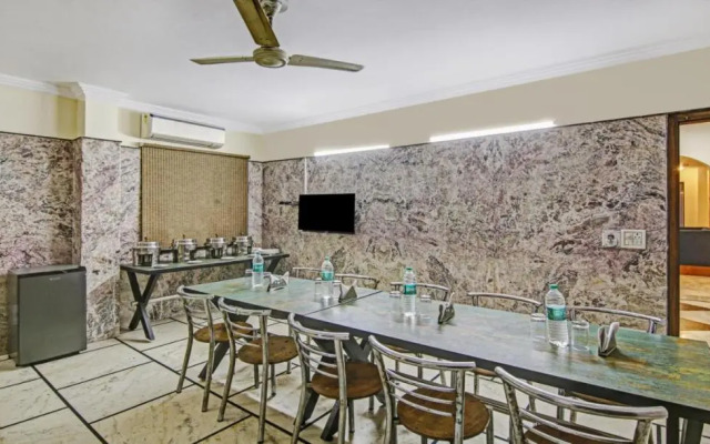 Hotel Singh Continental