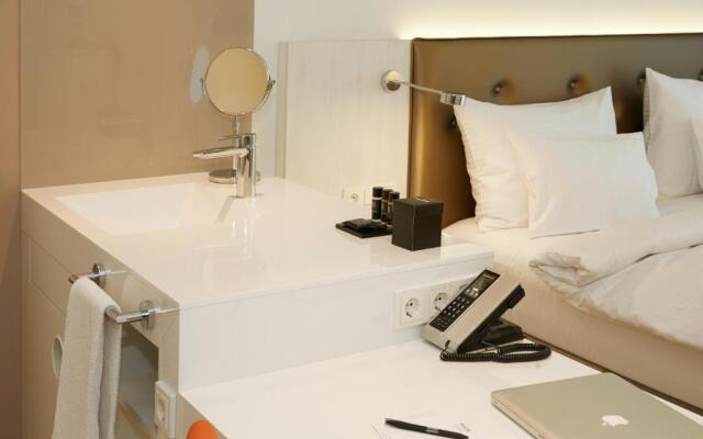 elaya hotel kleve