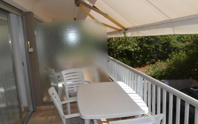 Appartement Saint-Raphaël, 1 pièce, 2 personnes - FR-1-466A-16