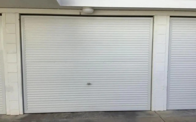 Beachcomber Unit 2 7 Dingle Ave