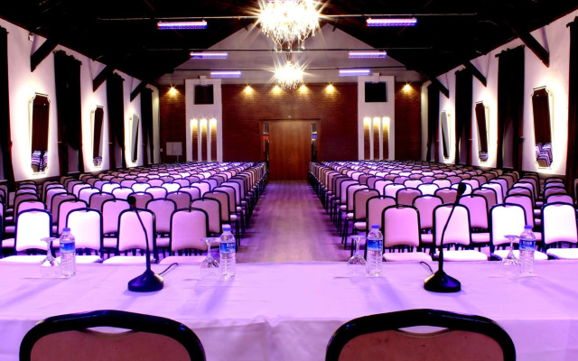 Montania Special Class Hotel