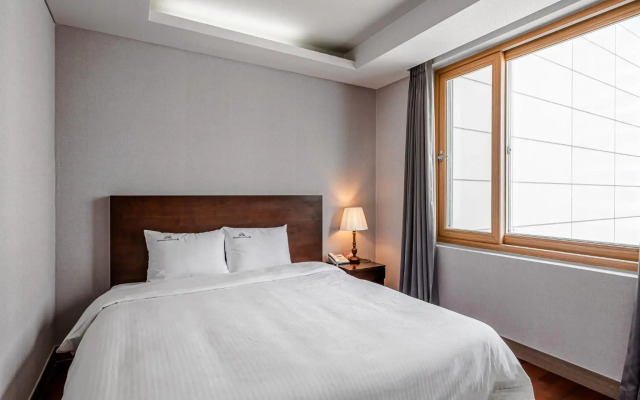Haeundae Seacloud Hotel Residence