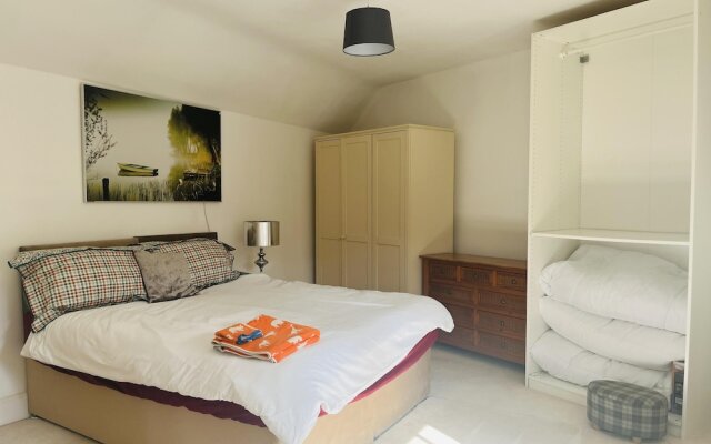 Idyllic 3-bed Barn in Grantham, Lincolnshire