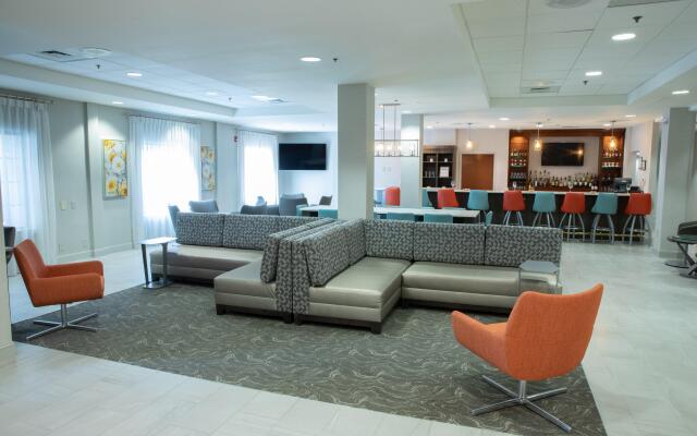 Holiday Inn Hotel & Suites Raleigh / Cary by IHG
