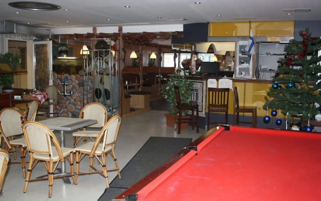 Arkadia Hotel & Hostel