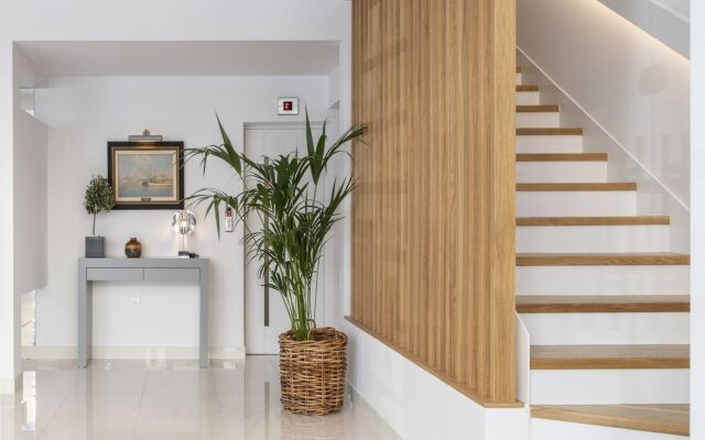 Gallery Suites & Residences, Piraeus