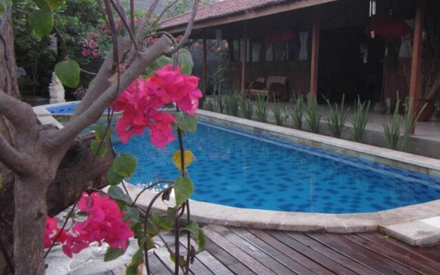Gili Kolanta Indah Bungalows