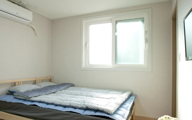 Twin Rabbit Guesthouse