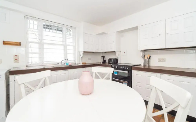 PML Apartments Montpelier Street
