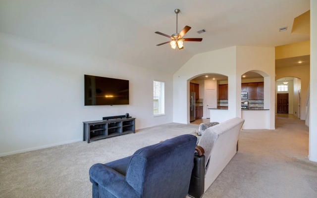 Spacious Texas Vacation Rental w/ Community Pool!